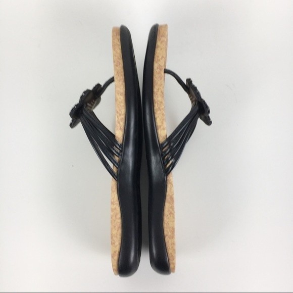 Kenneth Cole Women Glam In Bloom Black Beaded Flower Summer Sandals Flip Flops 8 - Picture 8 of 9